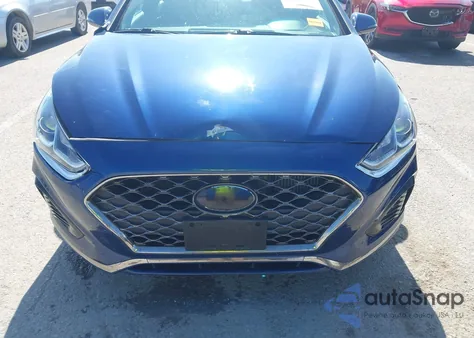 2018 Hyundai Sonata Sport/Limited/Sel z USA, uszkodzony, nr VIN 5NPE34AB8JH646718